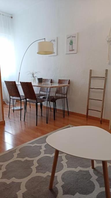 Apartamento Pleno Centro De Santander, 3 Dobles, 6 Personas! A Unos Pasos De De Bahías Más Bellas Del Mundo! *